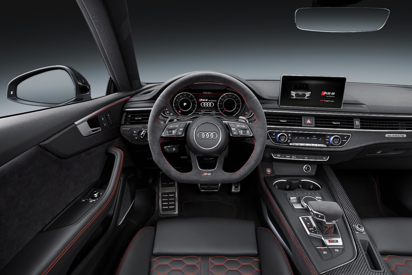 The virtual cockpit in the RS5 debuted in the TT