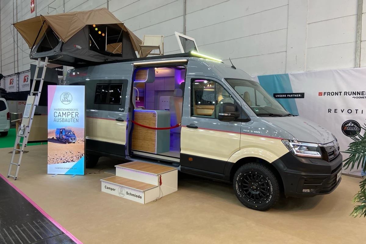 Camper Schmiede Marilyn Onroad at the 2024 Düsseldorf Caravan Salon