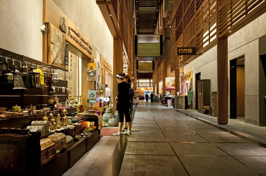 The souk influence is drawn in the Abu Dhabi Central Market (Photo: Nigel Young / Foster + Partners)