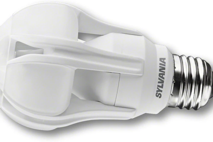 Osram Sylvania has been in touch to tell us about its 100 W-replacement LED light bulb, joining its Sylvania Ultra series: a 20 W, 1600 lumen light bulb with a a warm color appearance of 2700 K - the most compelling spec we've seen