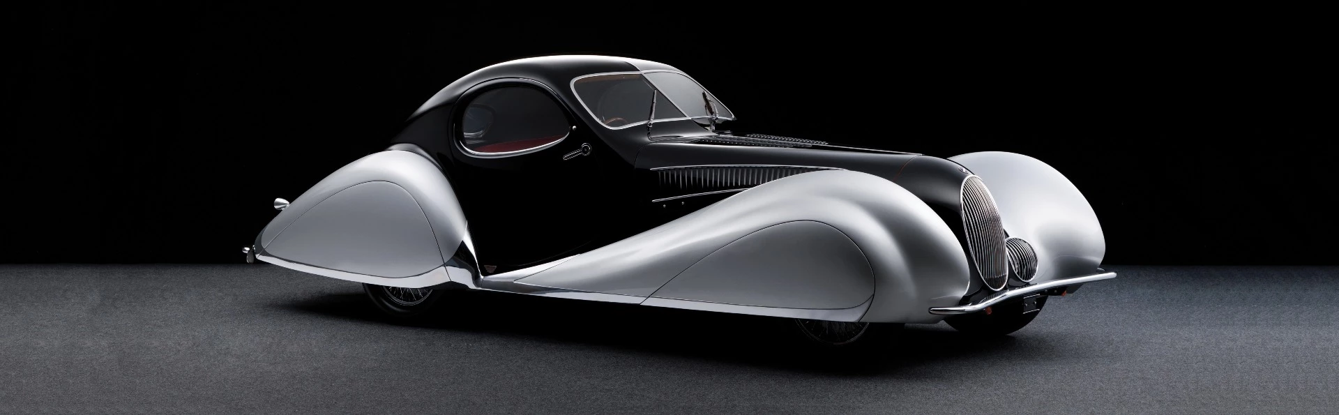 One of 14 extant 'Goutte d'Eau' Talbot-Lagos built by Paris-based Italian automotive couturier Giuseppe Figoni, this 1937 Talbot-Lago T150-C SS will be auctioned on May 27, 2017 at Villa Erba in Italy by RM-Sotheby's.