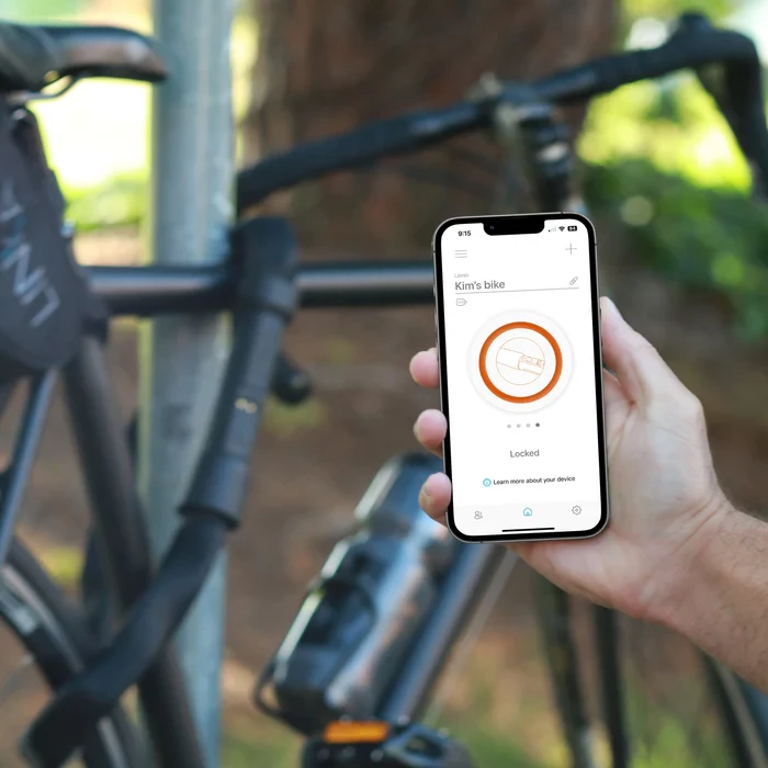 The locking mechanism electronically releases the chain when it receives a user-specific Bluetooth signal from a nearby Apple or Android smartphone, or from an Apple Watch