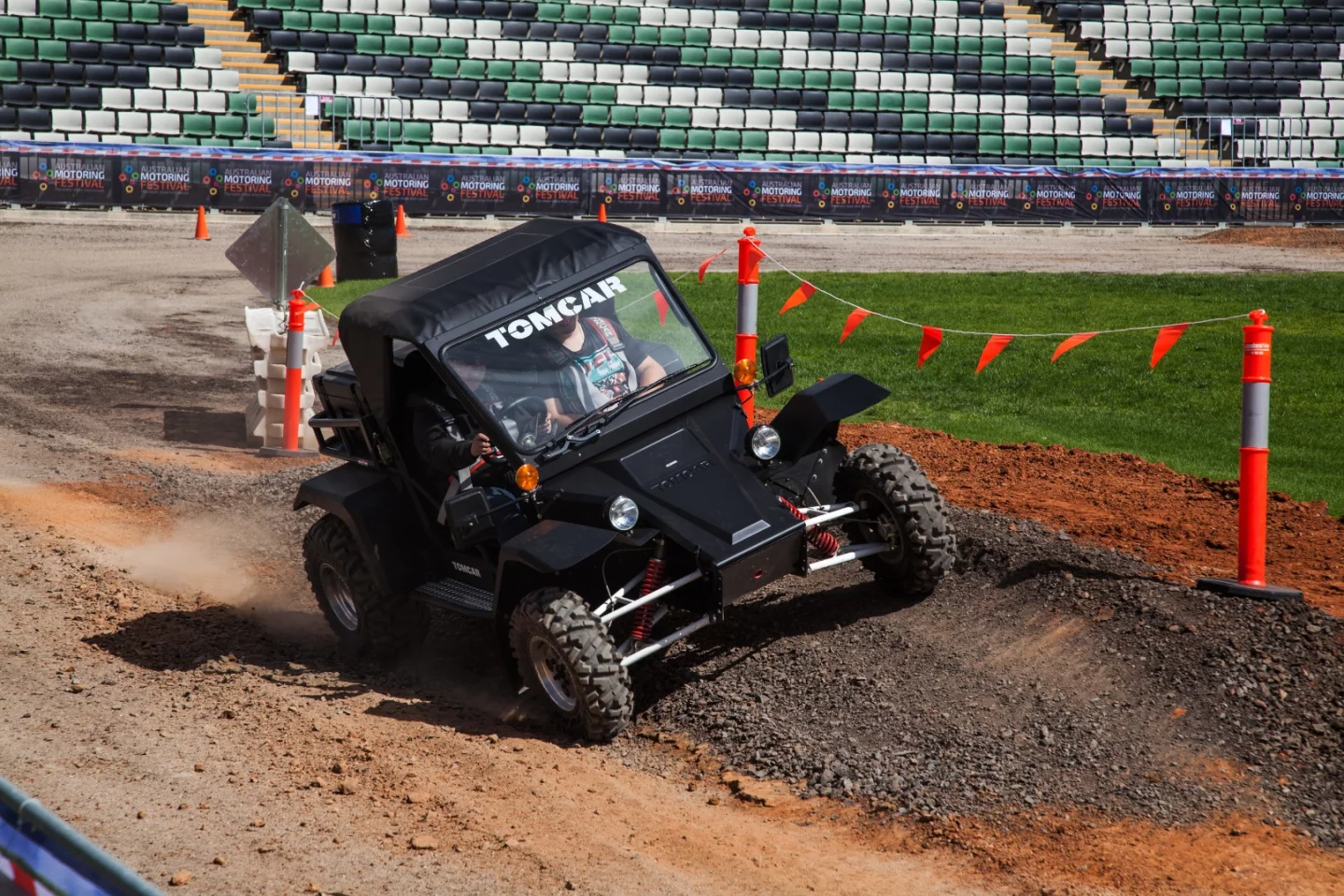 Tomcar claims its creation can handle lean angles of 45 degrees (Photo Nick Lavars/Gizmag.com)