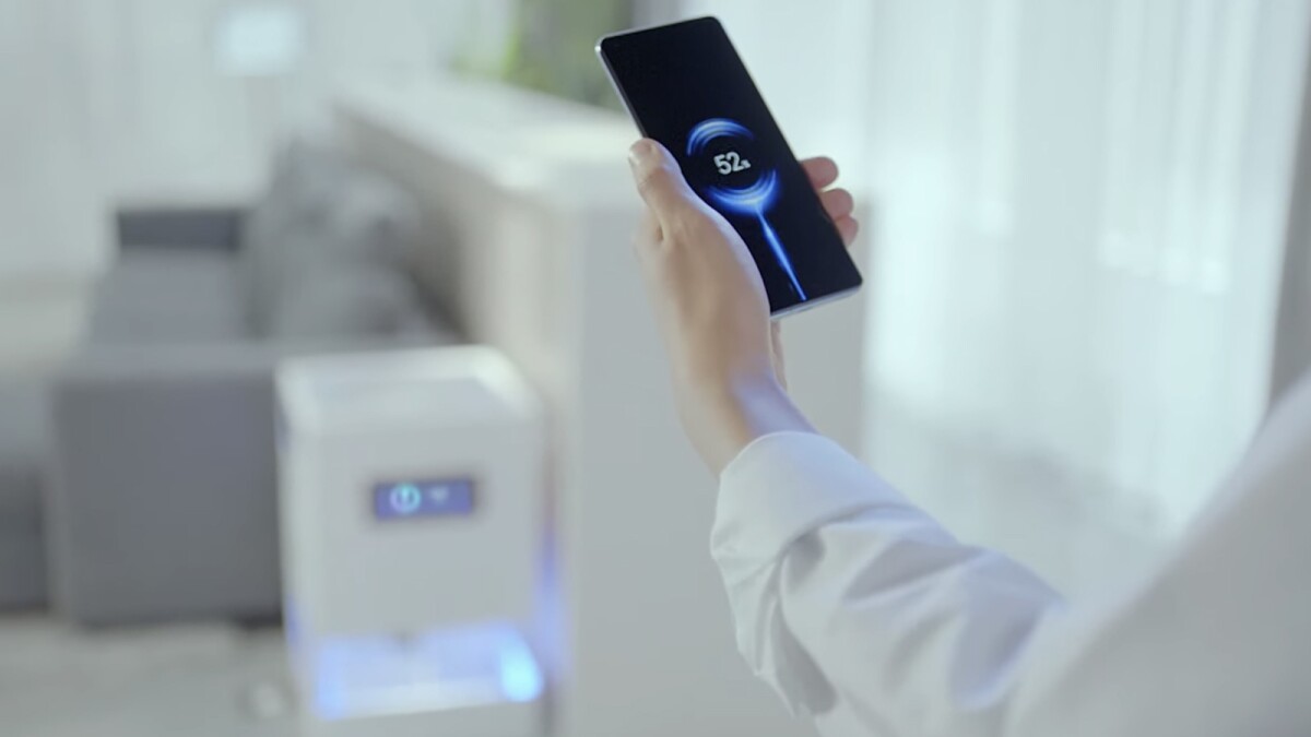 Xiaomi's wireless tech promises to charge a smartphone across a room