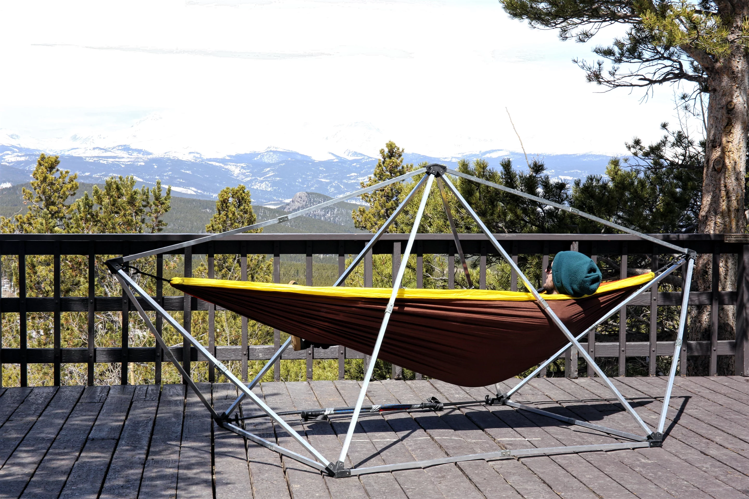 The aptly named Hang Solo uses a lightweight frame to suspend one's existing hammock in any location