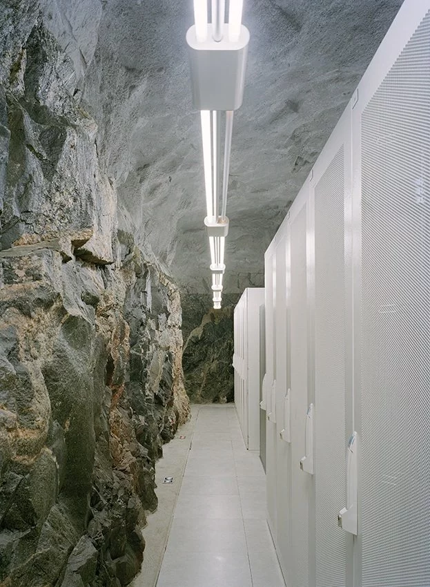 The idea was to bring human comforts from earth underground, such as plants, light, water and technology (image from AF-L)