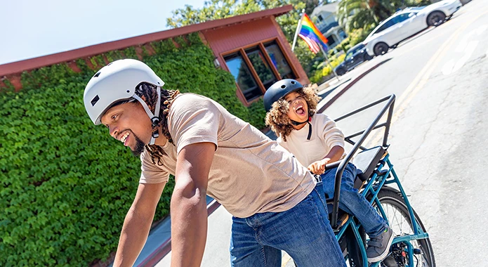 The Packa Genie ebike features a 750-W hub motor in the rear