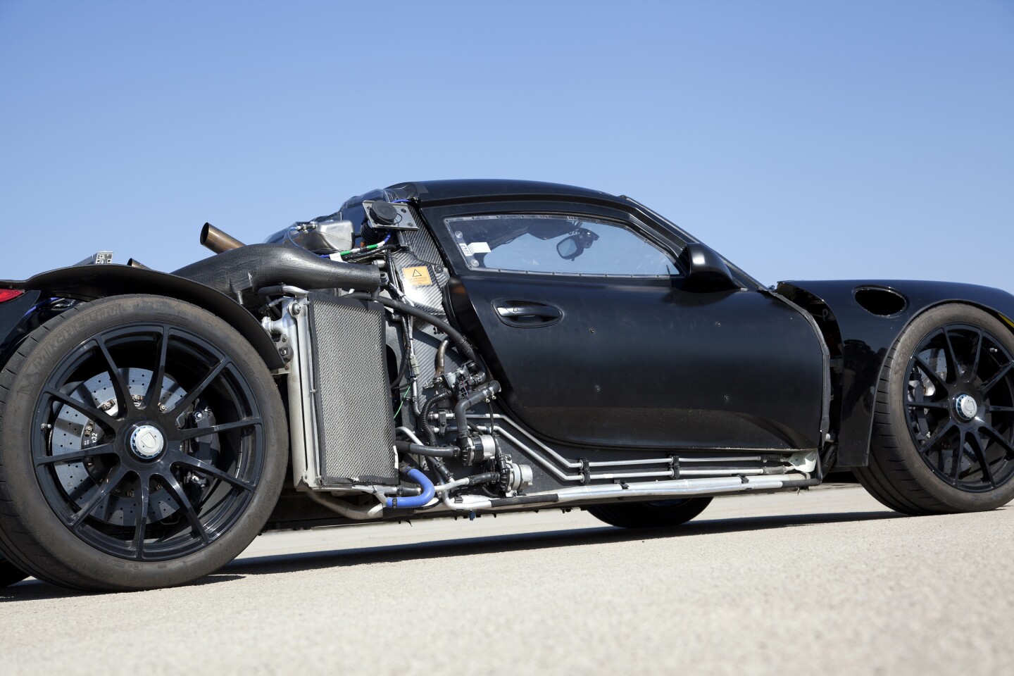 The images of the 918 Spyder without its skin offer some remarkable insights into the extraordinary amount of development work that has gone into, and continues to go into the vehicle.
