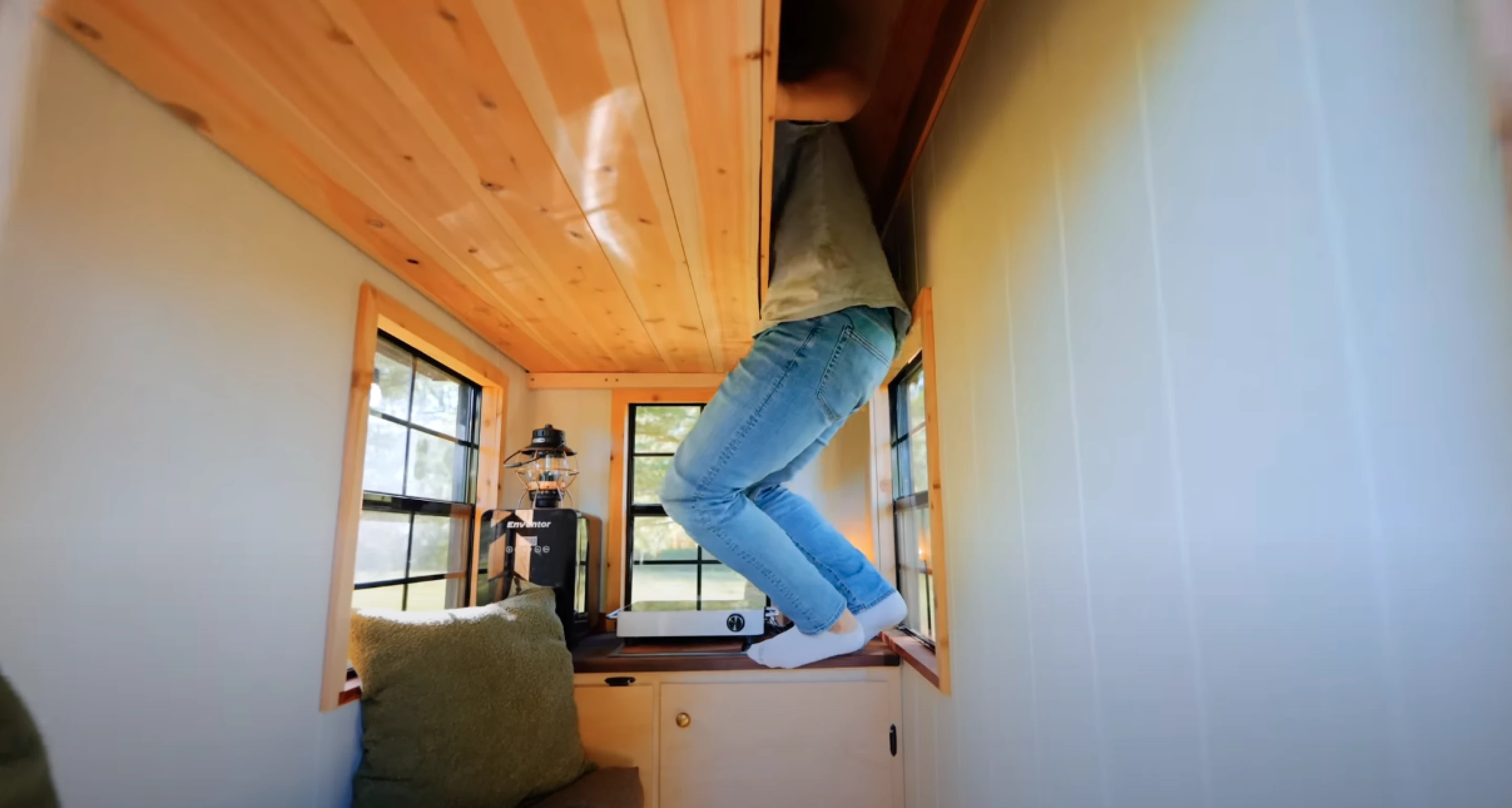 Video: World's smallest tiny house is more capable than you might think
