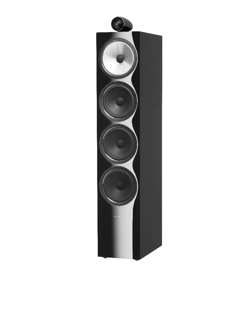 The king of the 700 Series loudspeakers is the 702 S2 floorstanding model, which has three Aerofoil bass drivers, one Continuum midrange driver and a Carbon Dome tweeter