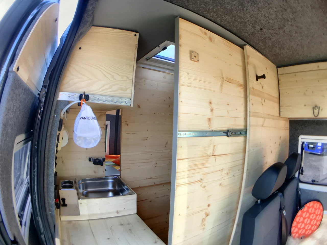 A sliding frontside door completes the shower room