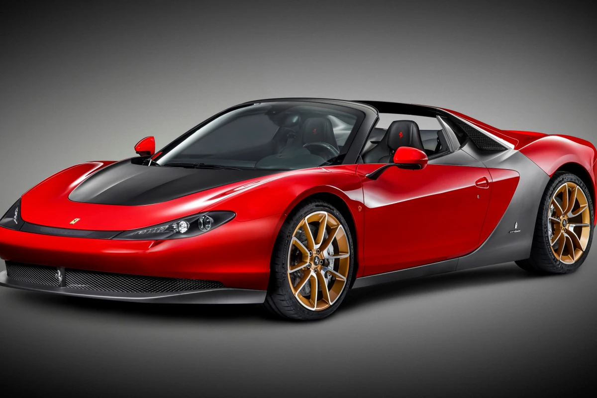 The all-new Sergio departs from its base 458 Spider in the two-tone body, hood-wrapping headlights and custom wheels