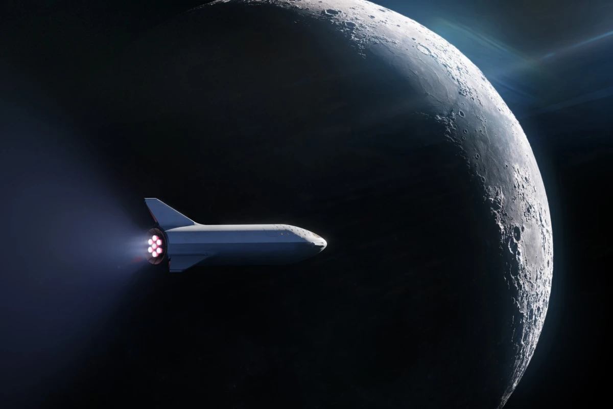 Image of the new BFR en route to the Moon