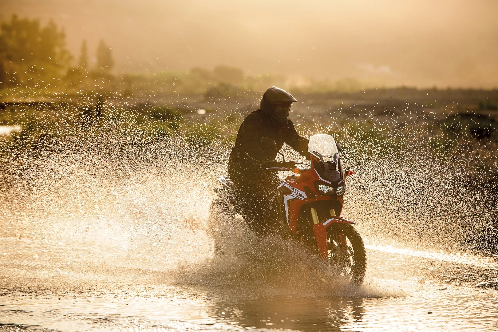 Honda says that the CRF1000L Africa Twin is a motorcycle that “has to perform in off-road situations as well as on-road long-range touring, and all points in between”