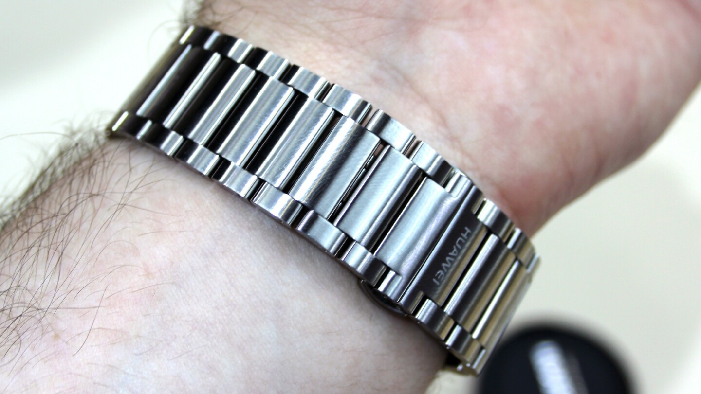 The metal strap has more weight to it (in a good way) than Android Wear competitors
