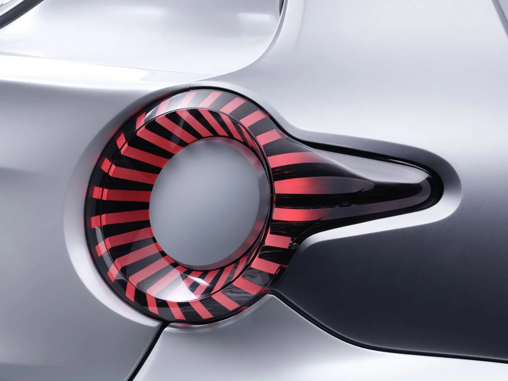 The fospeed's integrated headlight and turn indicators