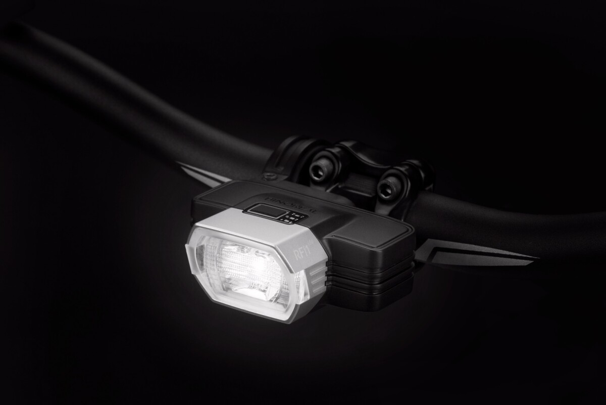 The Radius F1 has a maximum brightness of either 450 or 650 lumens, depending on the model