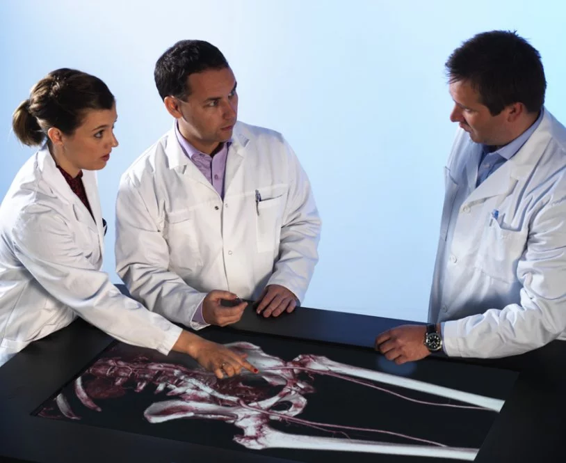 The high resolution, 3D, multi-touch Sectra Visualization Table caters for simultaneous, multi-user interactive collaboration