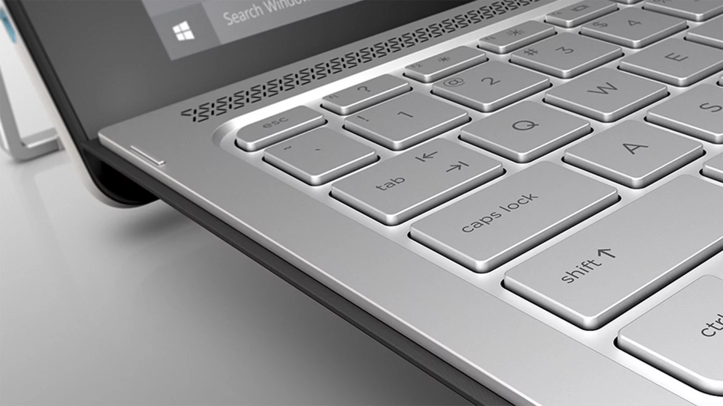 There are a couple of extra high-end features here in the form of backlighting behind the keys and four Bang and Olufsen speakers – two on the tablet and two on the keyboard