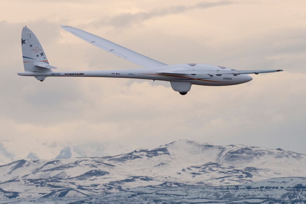 Perlan 2 sets new glider altitude world record