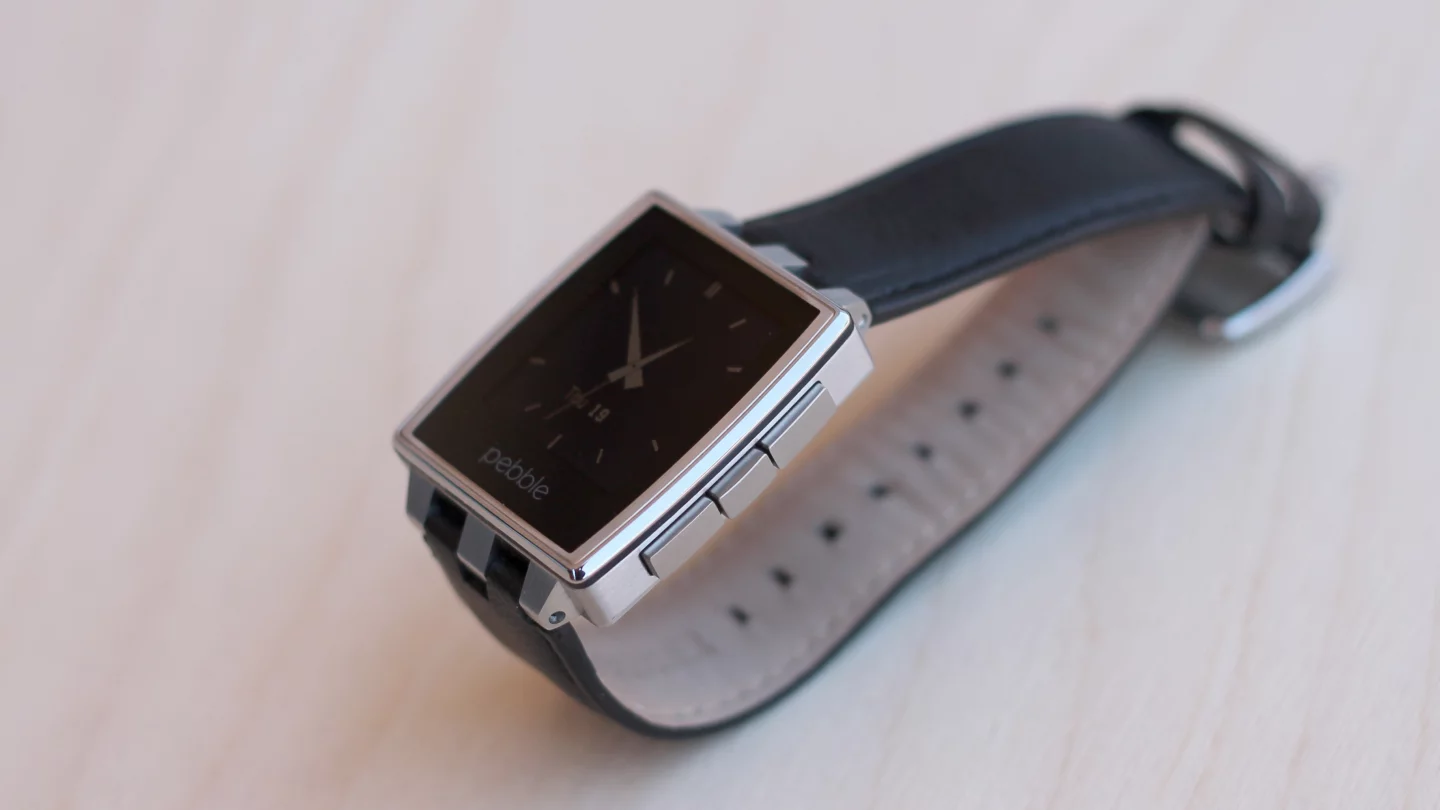 Like the standard Pebble, Pebble Steel has three buttons on its right and one on its left