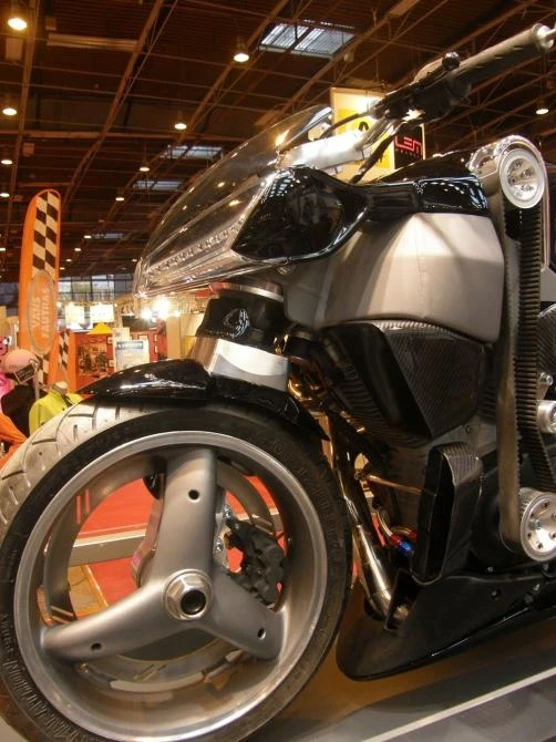 Lazareth's custom Buell XB12S