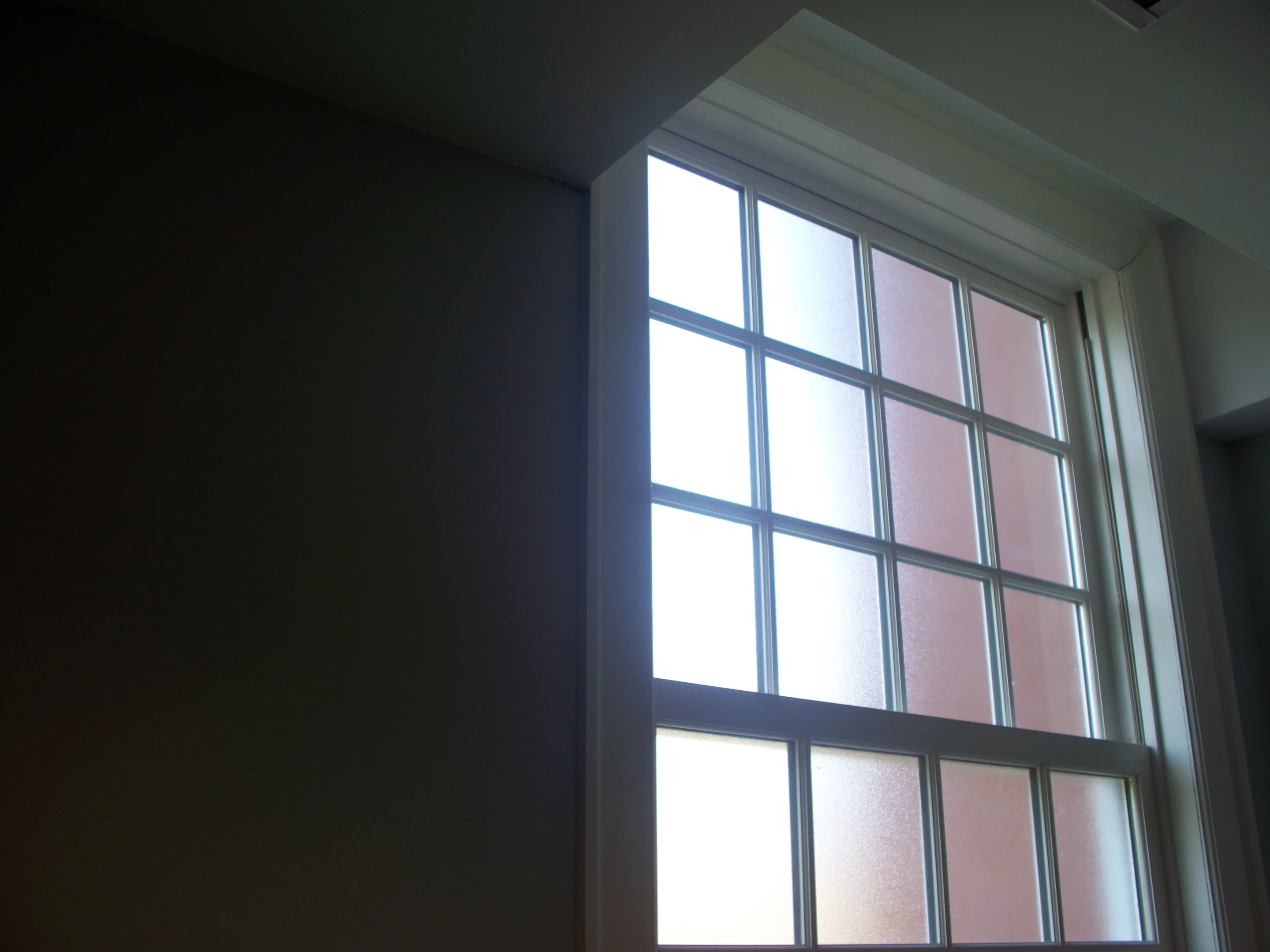 The Weizmann technique de-scatters light and makes frosted glass transparent