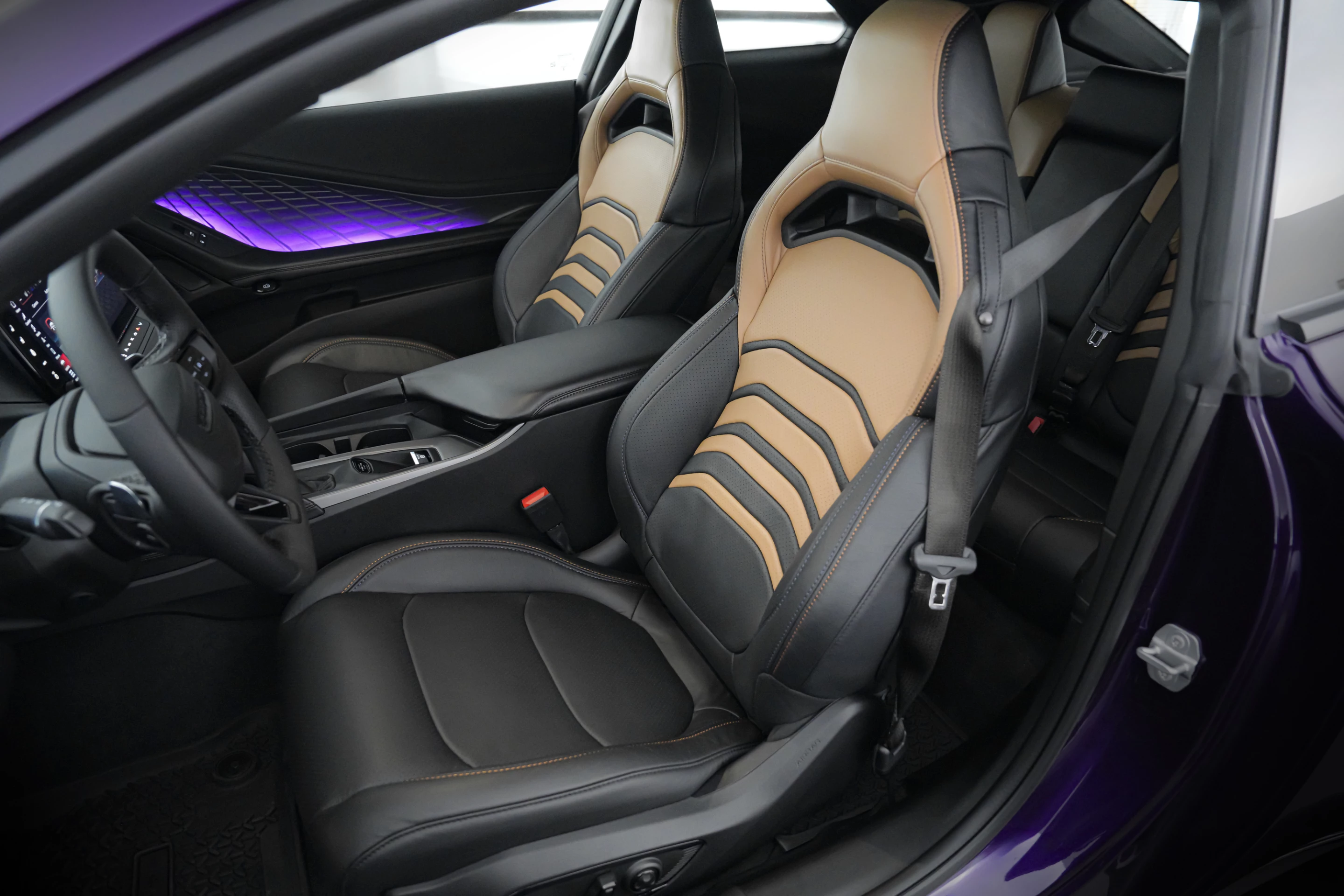 Moparized Dodge Charger SIXPACK's interior features contrasting leather seats