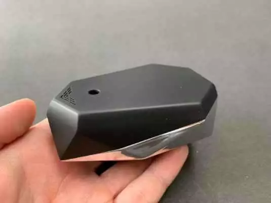 When the user approaches their car, the Keto device detects both a unique Bluetooth signal and an inaudible audio signal that are automatically transmitted by the phone