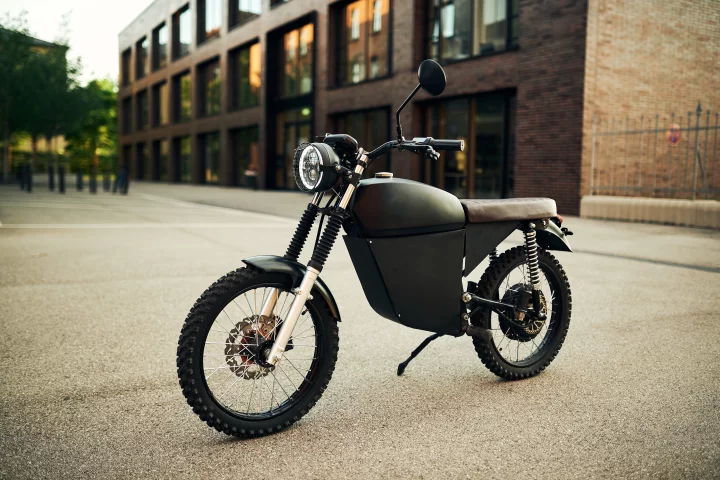 The BlackTea Moped's battery should take around five hours to charge via a standard 220-V wall outlet