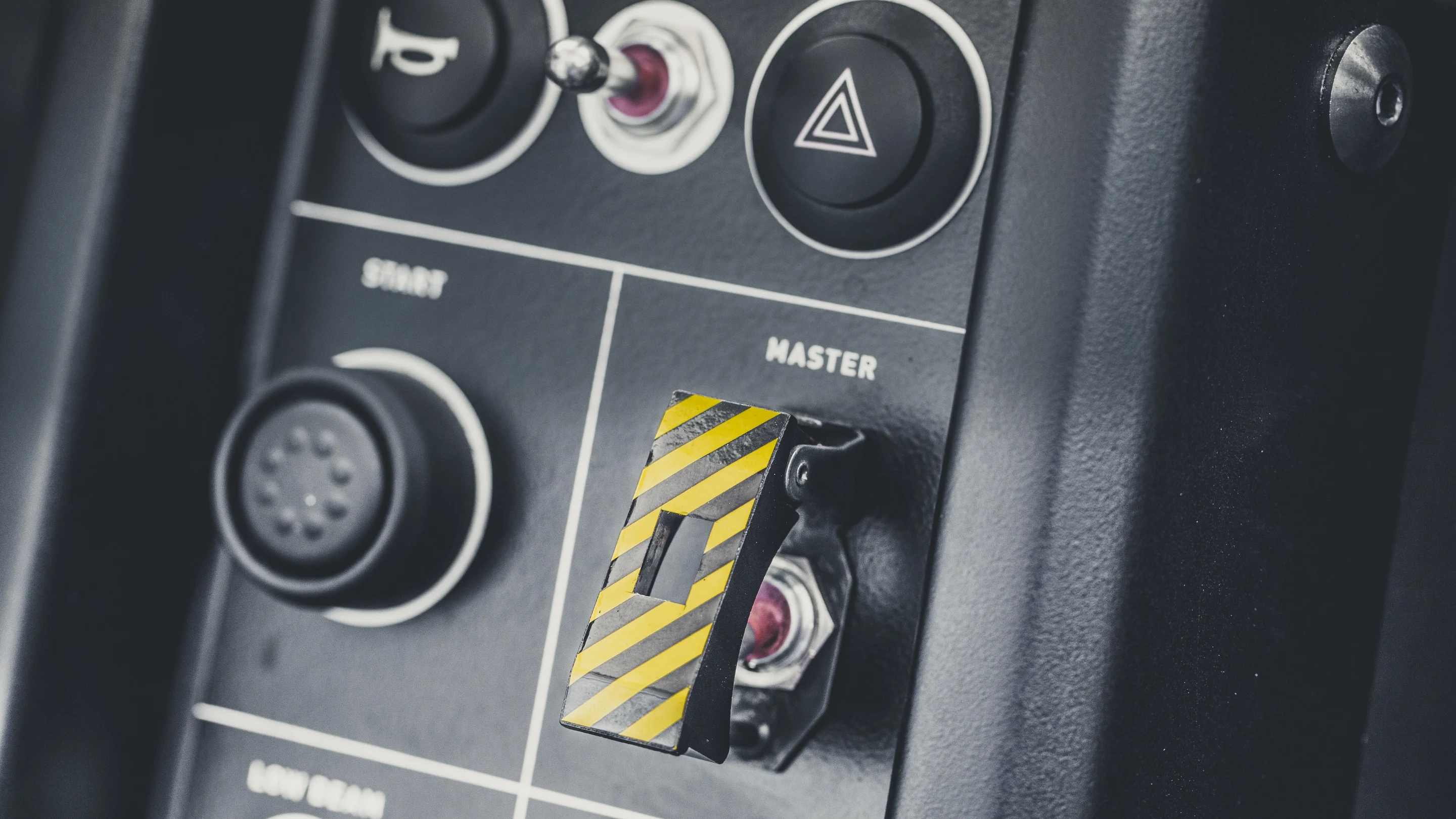 Cockpit is an exercise in minimalism with only the most essential gauges and switches in place