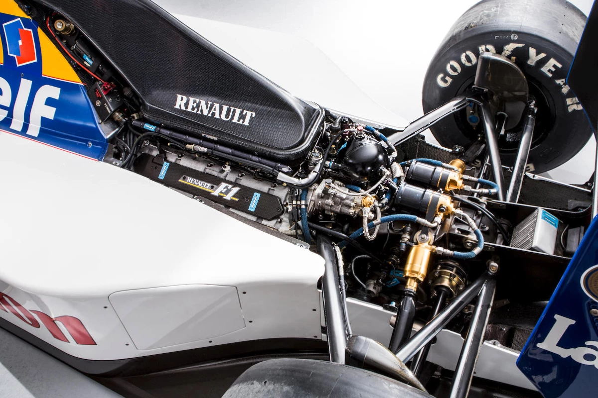 The Williams FW15B auction car is fitted with the very same 700 hp 3.5-litre V10-cylinder Renault RS3 racing engine with which Nigel Mansell took pole from Ayrton Senna's McLaren-Honda by 0.741 seconds. Mansell subsequently won the race by 24 seconds from teammate Patrese, with Senna a further 12 seconds adrift. Mansell also set fastest lap during the race in the auction car.