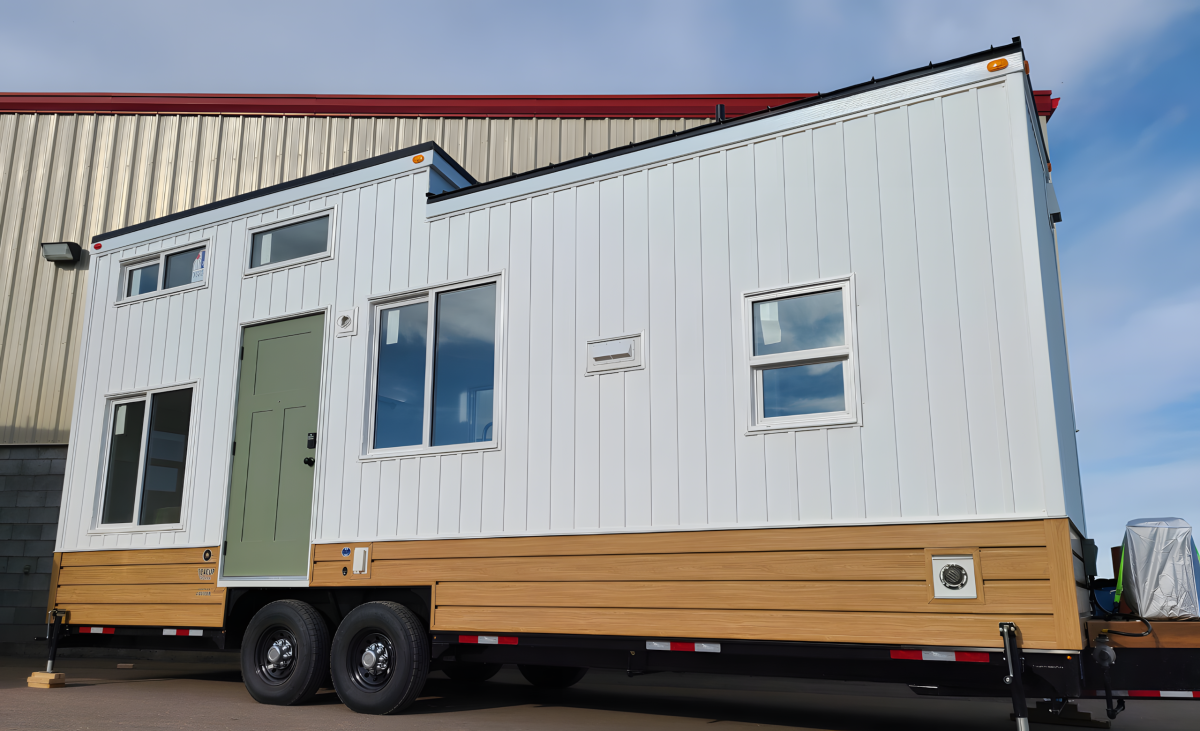 Towable tiny house fits everything you need into 341 sq ft