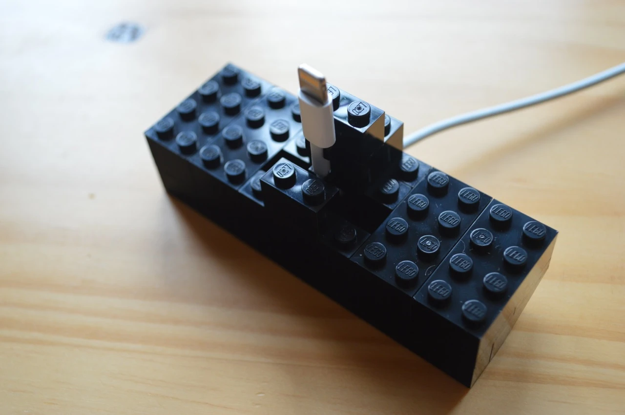 Assembly guide step 14 (Photo: Gizmag)