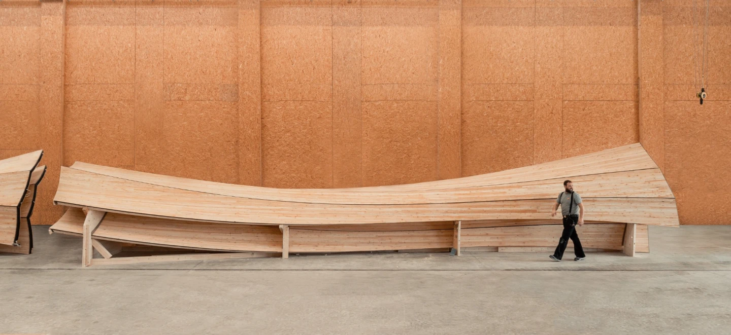The Urbach Tower is made up of a set of CLT panels that were warped through a carefully crafted drying process