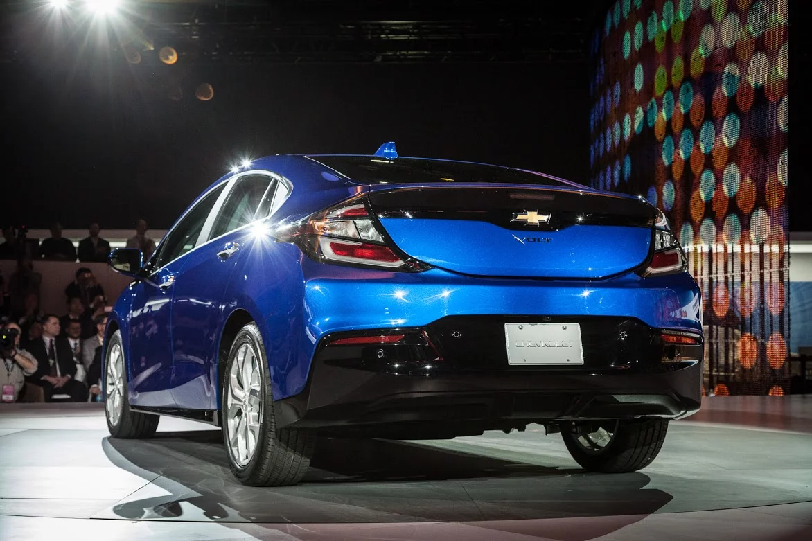 Chevy shows the 2016 Volt at NAIAS 2015 (Photo: Loz Blain/Gizmag.com)