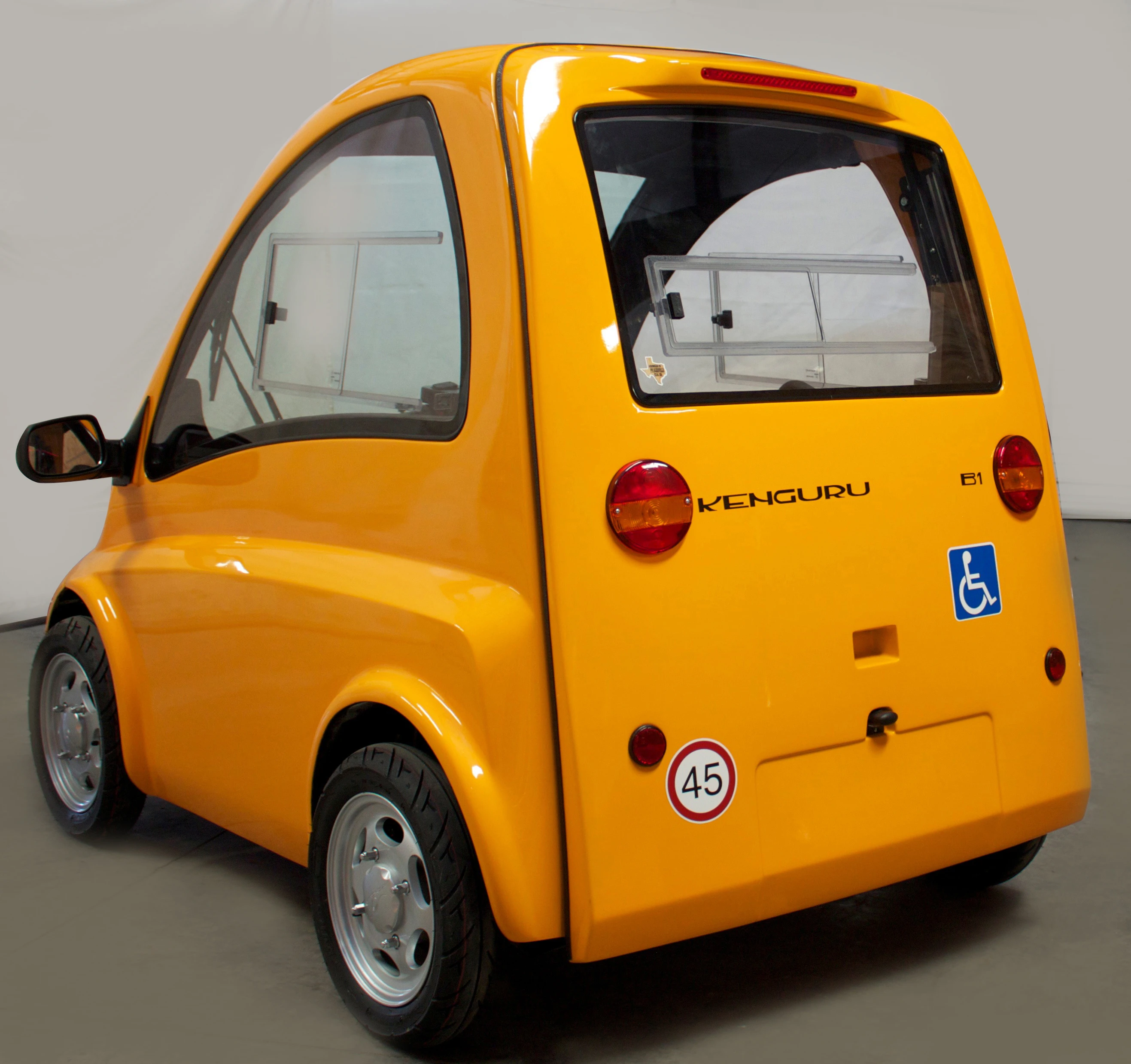 The Kenguru has only a single door to the rear of the vehicle for direct wheelchair access