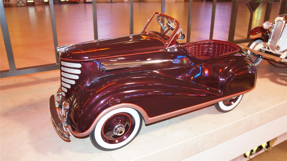 70 vintage pedal cars lead to record sale of automobilia collectibles