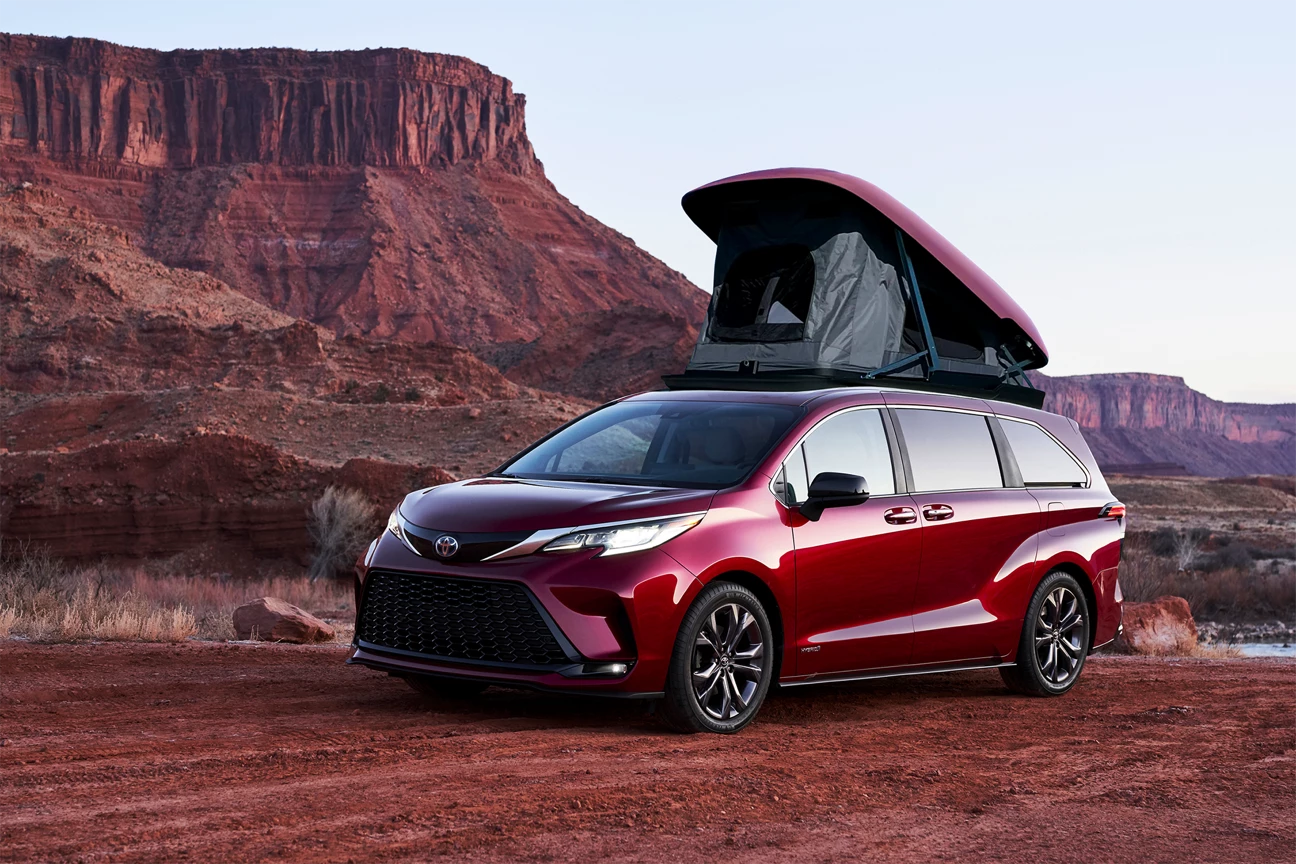 The new Unicamp Toyota Sienna Pop Top