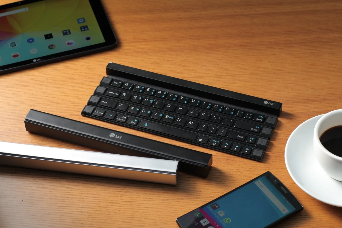 LG's Rolly Keyboard offers a blend of previous rollable and folding keyboard designs