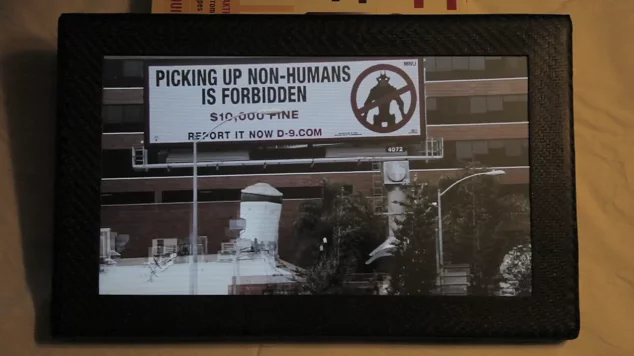 With a resolution of 1366 x 768, 720p high definition video is bright, big and beautiful - and shown in 16:9 aspect ratio