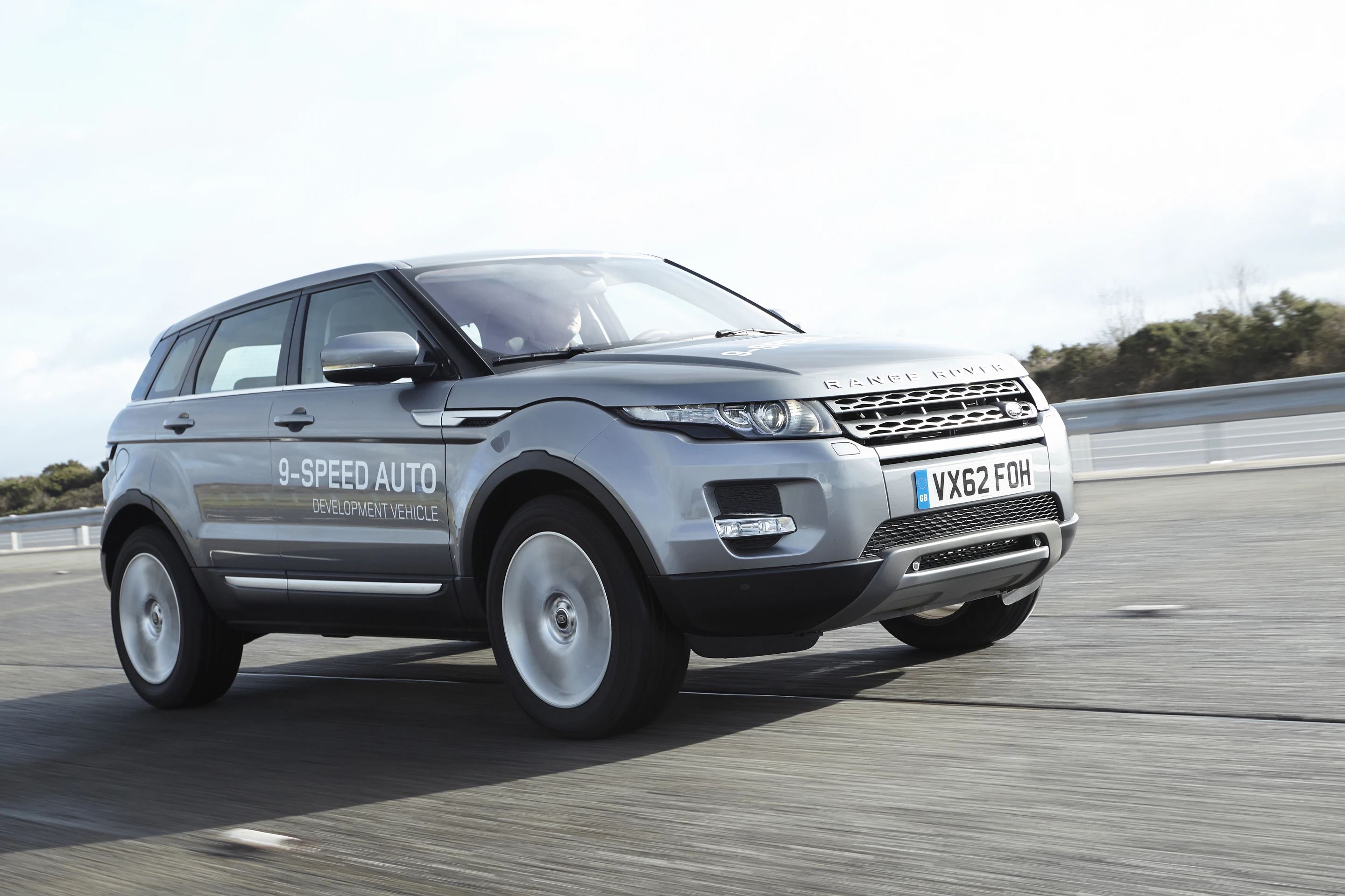 The Range Rover Evoque, with the world's first 9-speed gearbox