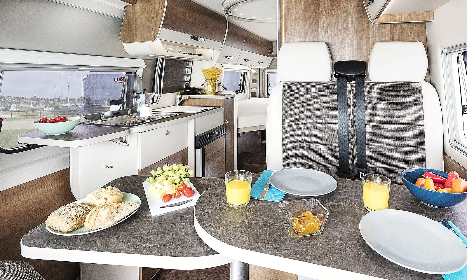 Expanded dining table and kitchen counter