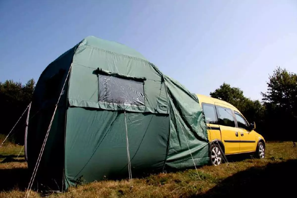 The Tipoo can be attached to the vehicle to create a contiguous interior space