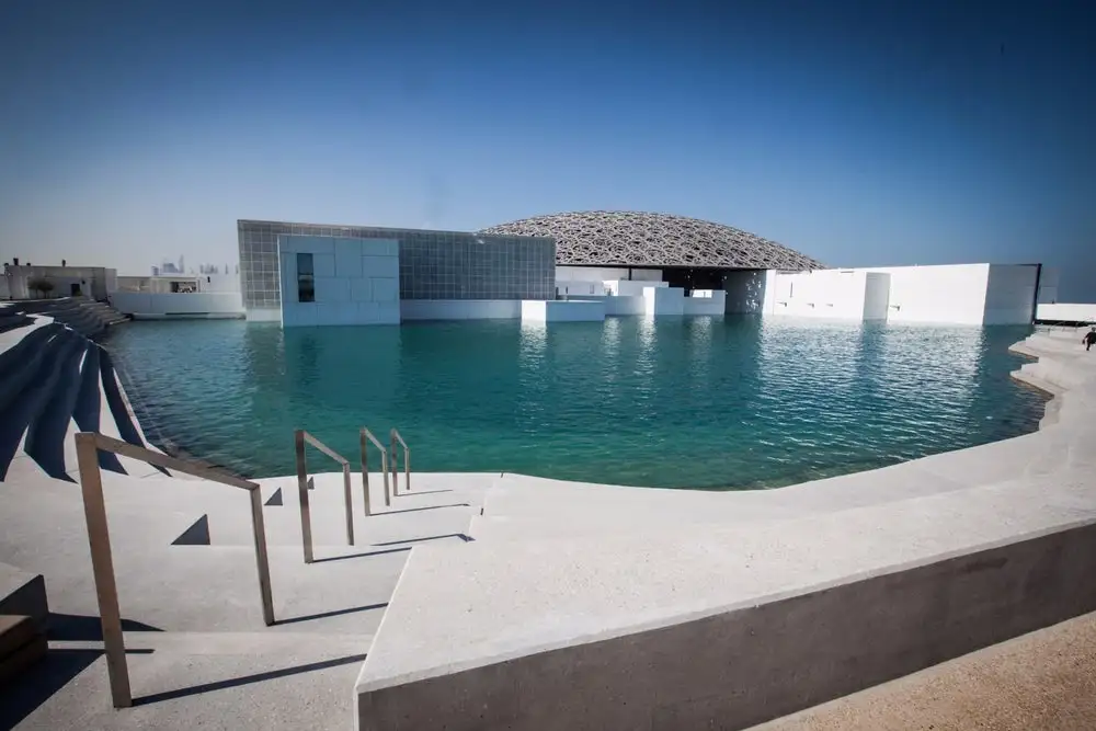 The Louvre Abu Dhabi is actually made up of 55 detached buildings and is intended as a man-made archipelago