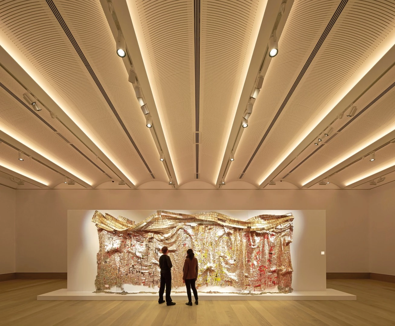 Bonhams, by Lifschutz Davidson Sandilands, is described by RIBA as "is an exemplary urban infill on an extremely complicated site"