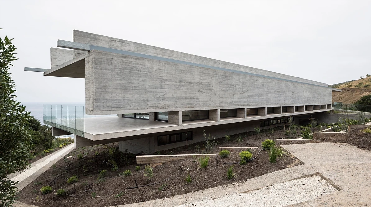 La Casa H, by Felipe Assadi Arquitectos