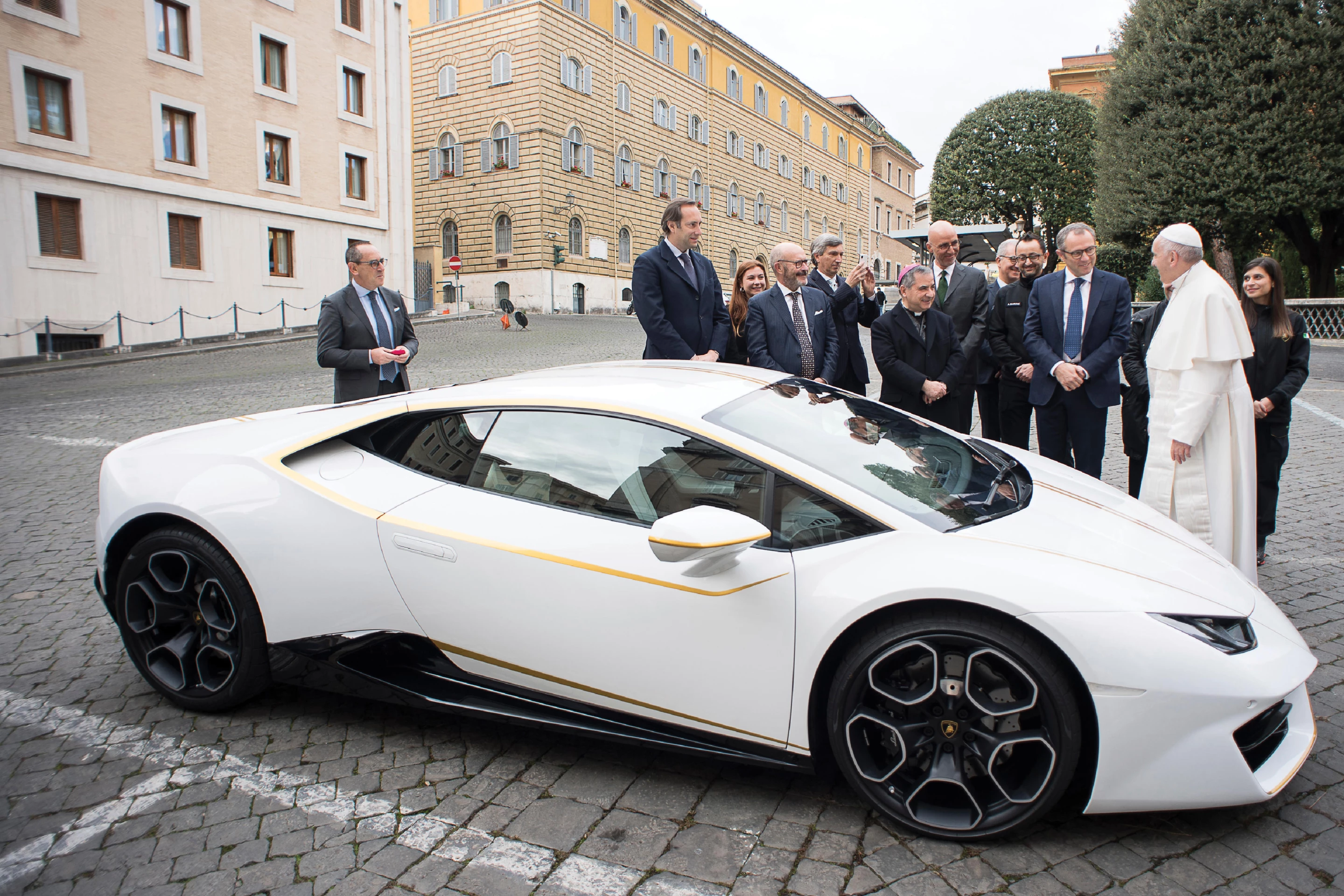 In 2017, Lamborghini gifted Pope Francis a $200,000 Huracan, which he blessed and added his signature on the car’s hood, before auctioning it for charity. RM Sotheby’s estimated it would fetch $300,000 to $450,000 when it went to auction in May 2018, but its price soared well beyond expectations, perhaps due to the Papal provenance, but also perhaps partially due to the potential for a charitable write-off. When the bidding war was over, it had sold for €809,375 (US$970,280)