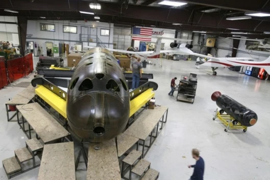 SpaceShipTwo construction