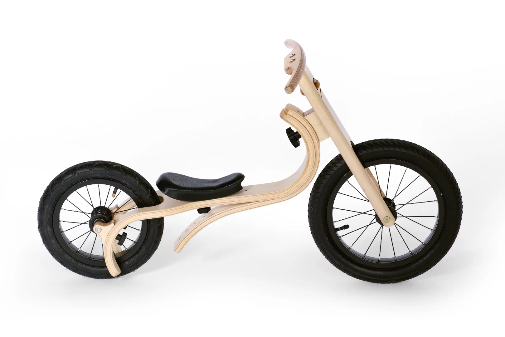 The low balance bike is good for the youngest riders